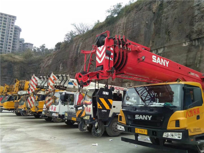 路桥区吊车出租按什么计费？台班费、单次费、里程费怎么算？