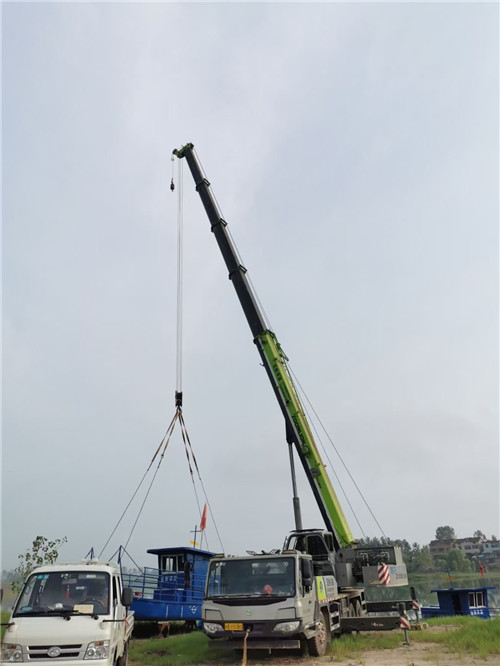 路桥区桥梁建设吊装案例